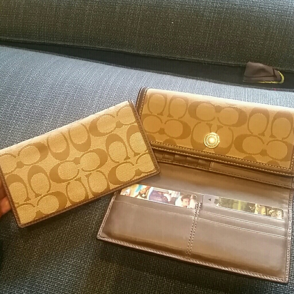 Authentic coach wallet - Picture 6 of 6